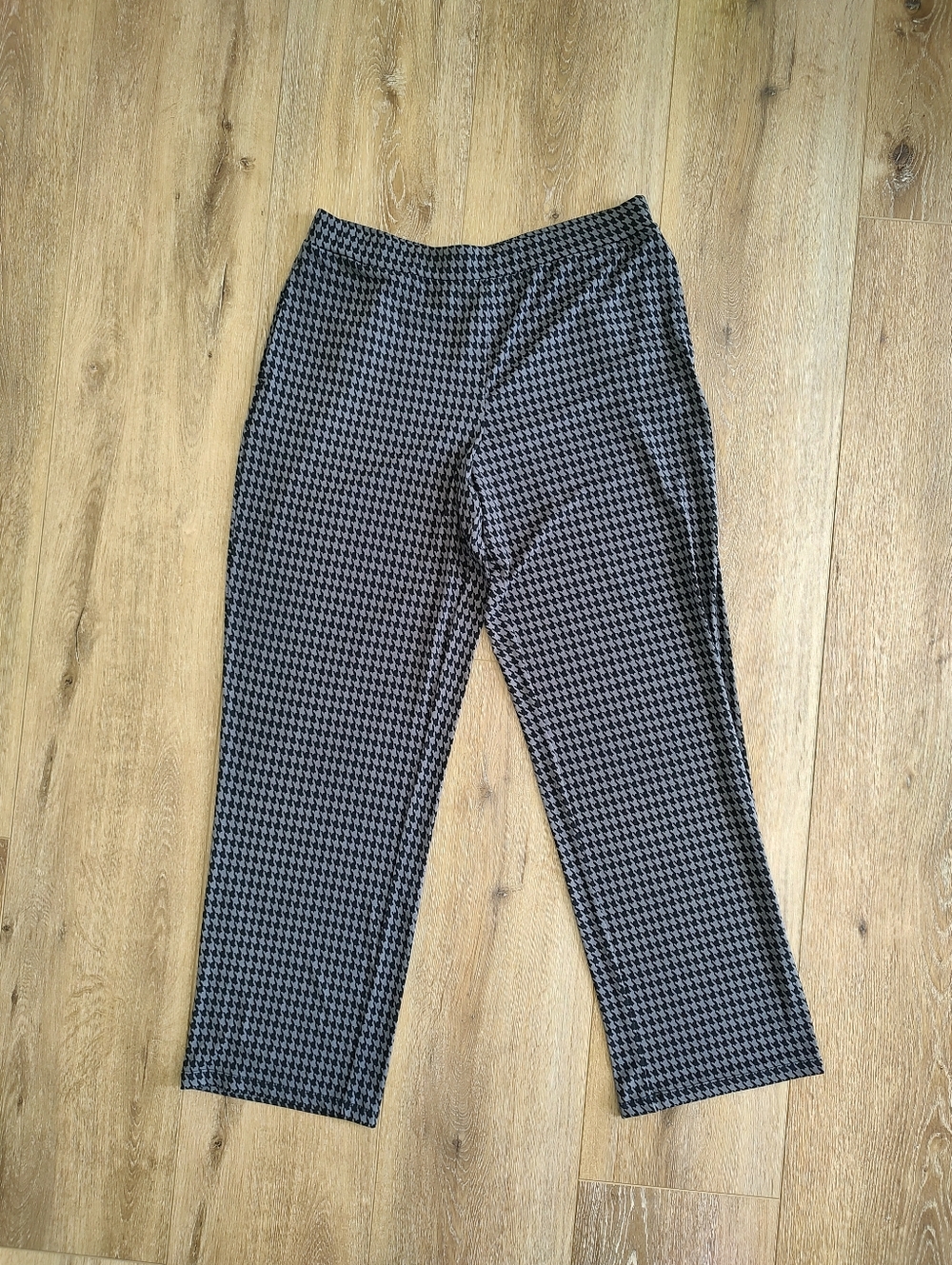Susan Graver Houndstooth Stretch Pull On Pants Black Gray Career M
